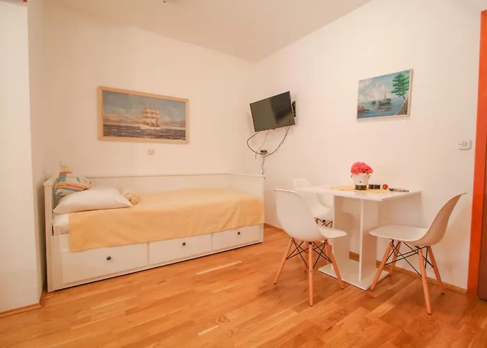 Apartment Sunshine Makarska